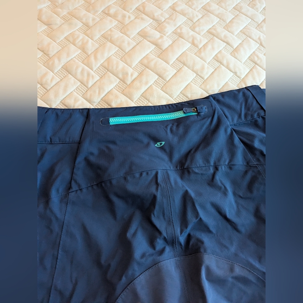 Giro Women's Havoc H2O Cycling Shorts - Picture 8 of 9